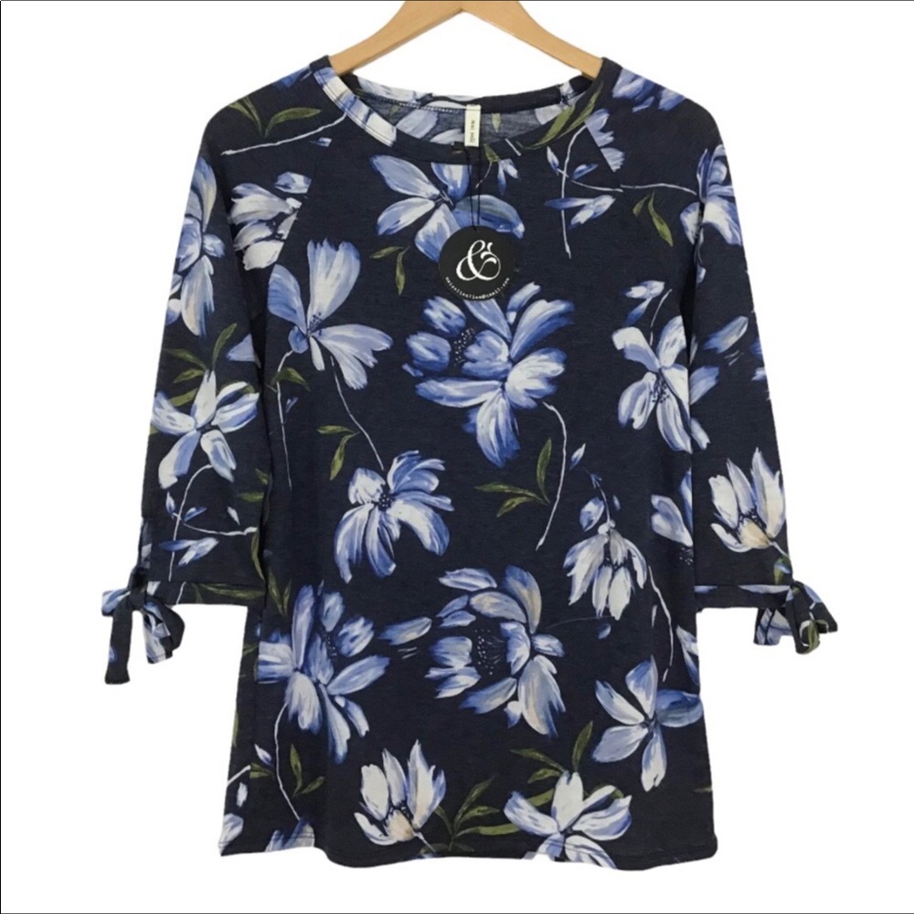 Mai Soli Navy Floral Print Top Size S Tie Sleeves NWT Made In USA